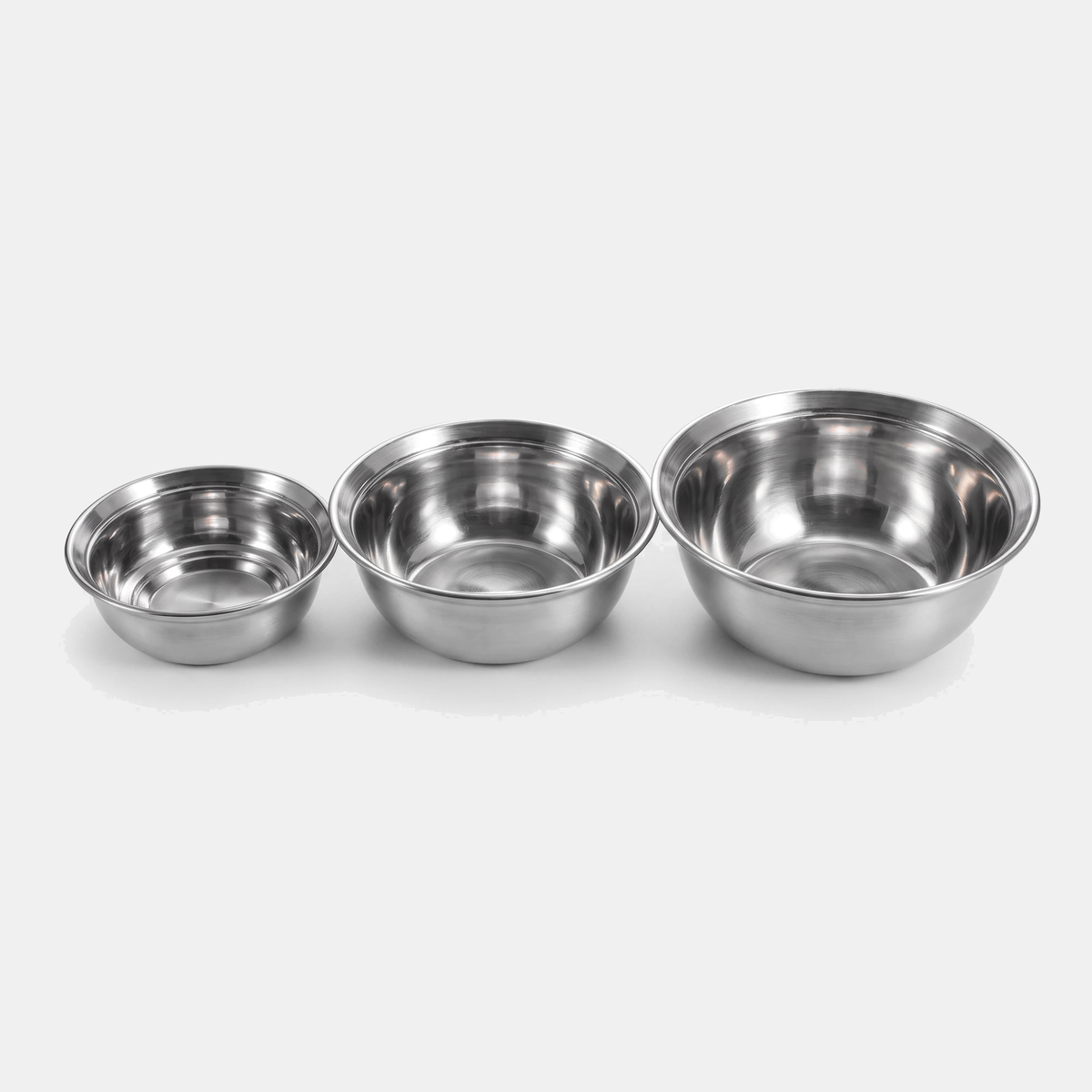 Stainless steel mixing bowls in 3 sizes side by side